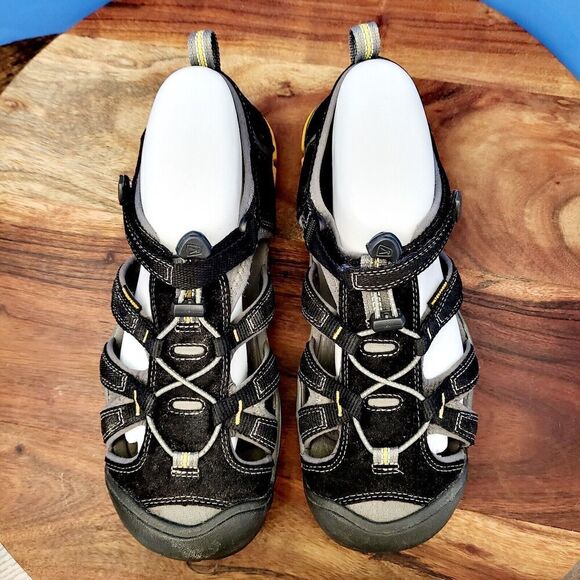 KEEN Hiking Sandal CNX Waterproof Black Yellow Men/Youth Size 7 main image 4